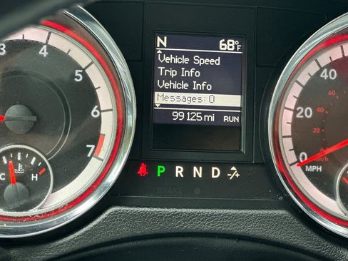 Used 2019 Dodge Grand Caravan GT FWD image 29