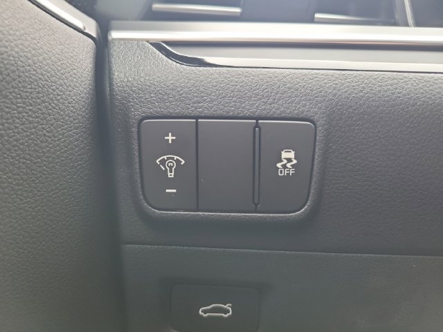 New 2026 Kia K5 GT-Line w/ GT-Line Premium Package FWD image 31