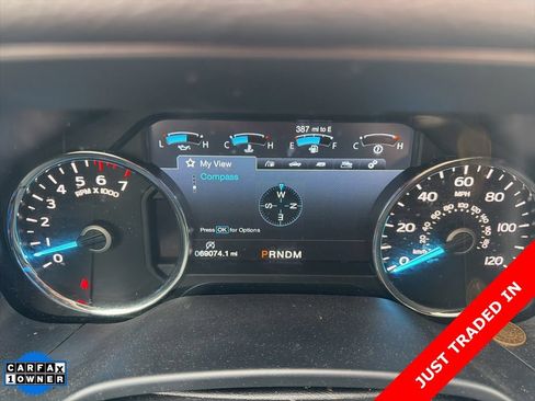Used 2019 Ford F150 Platinum w/ Equipment Group 701A Luxury AWD/4WD image 5