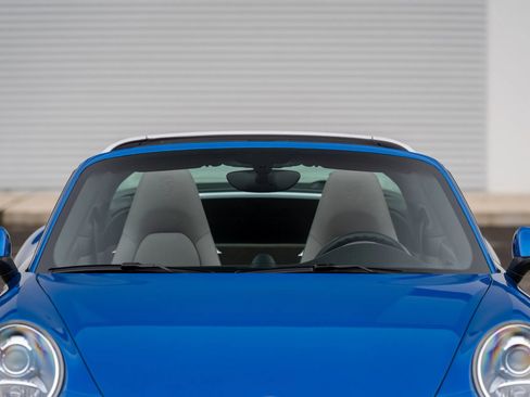 Used 2015 Porsche 911 Targa 4S image 18