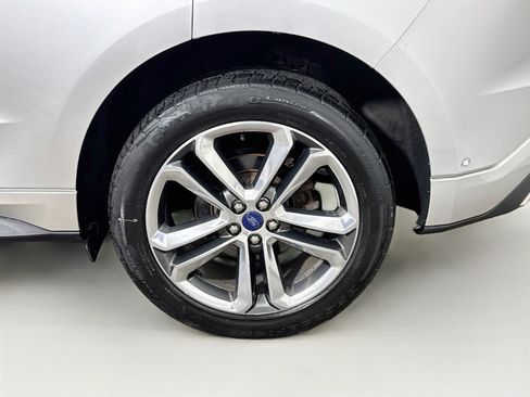 Used 2017 Ford Edge Sport w/ Equipment Group 401A AWD/4WD image 29