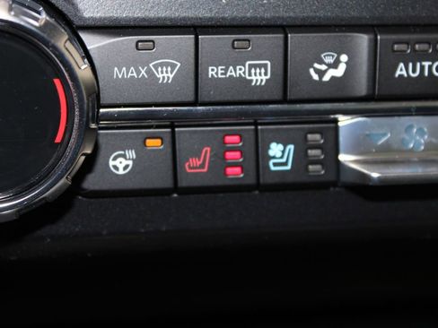 New 2026 Ford F250 Lariat w/ Black Appearance Package image 50