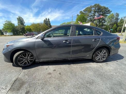 Used 2022 Kia Forte GT-Line FWD image 5