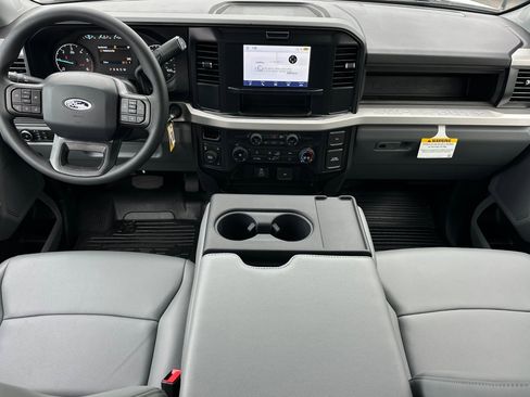New 2026 Ford F550 4x4 Supercab Super Duty image 12