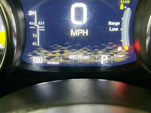 Used 2023 Jeep Wrangler Unlimited w/ Convenience Group AWD/4WD image 8