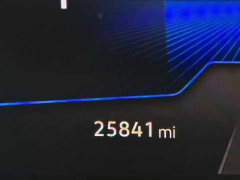 Certified 2024 Volkswagen Taos SE w/ MDO Package FWD image 21