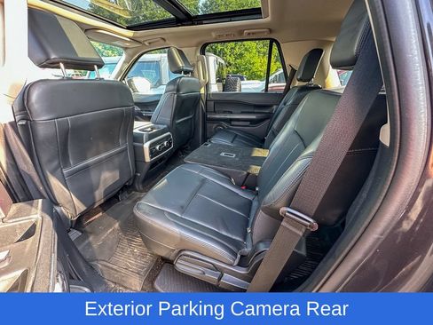 Used 2022 Ford Expedition XLT AWD/4WD image 10