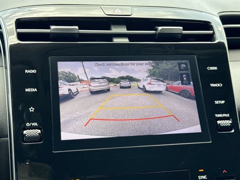 Used 2023 Hyundai Tucson SEL w/ Convenience Package FWD image 23