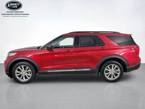 Used 2023 Ford Explorer XLT w/ Equipment Group 202A AWD/4WD image 7