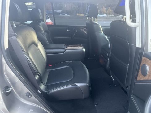 Used 2017 INFINITI QX80 2WD w/ Driver Assistance Package image 21