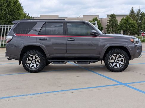 Used 2023 Toyota 4Runner TRD Off-Road Premium w/ Off Road Premium Plus Package AWD/4WD image 5