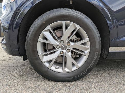 Used 2023 Genesis GV70 2.5T AWD/4WD image 48