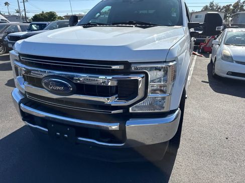 Used 2021 Ford F250 XLT AWD/4WD image 5
