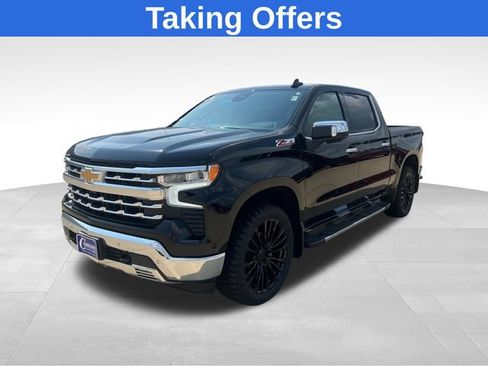 Certified 2022 Chevrolet Silverado 1500 LTZ w/ LTZ Premium Package AWD/4WD image 1