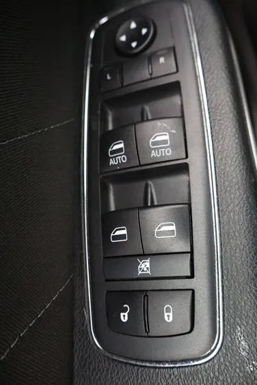 Used 2020 Dodge Charger SXT AWD/4WD image 20