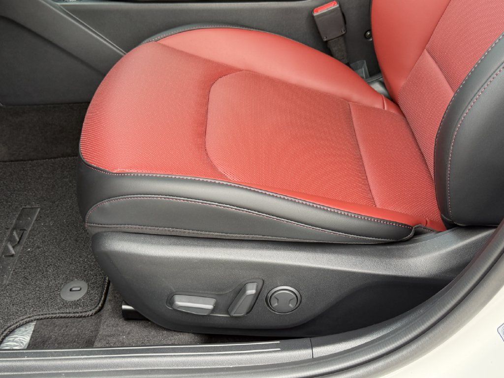 New 2026 Kia K4 GT-Line Turbo FWD image 23