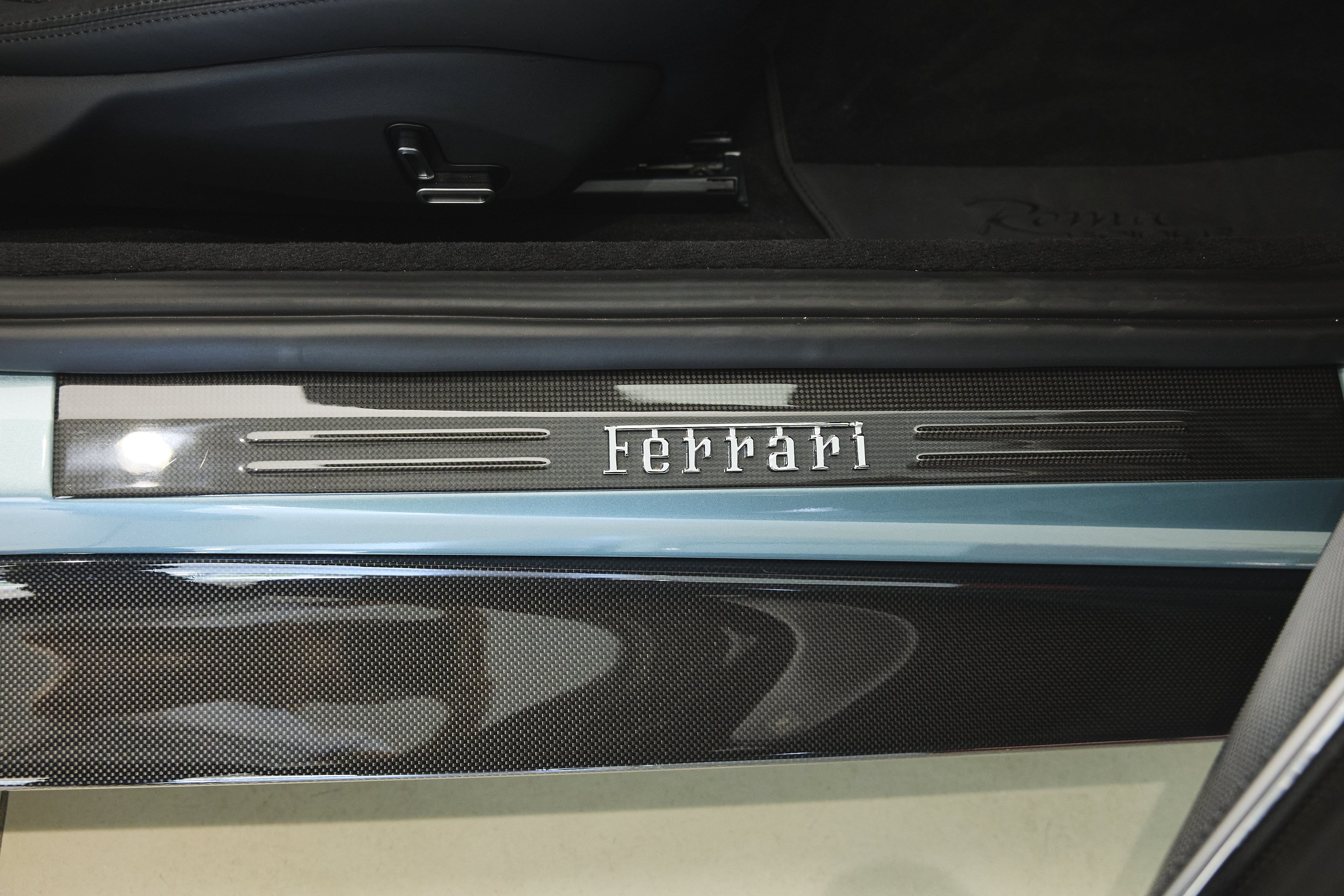 Used 2024 Ferrari Roma Spider RWD image 49