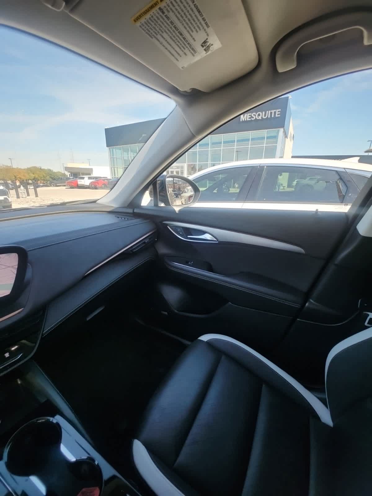 Used 2024 Buick Envision Sport Touring AWD/4WD image 4