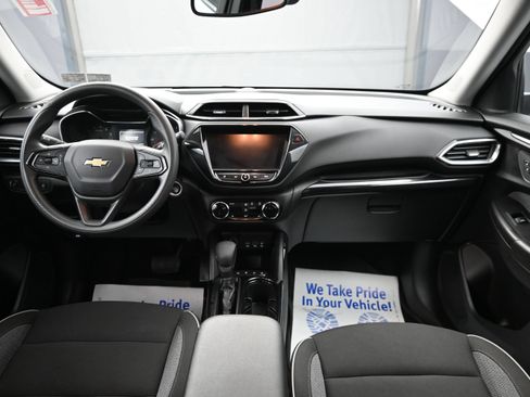 Certified 2023 Chevrolet TrailBlazer LT w/ Convenience Package FWD image 23