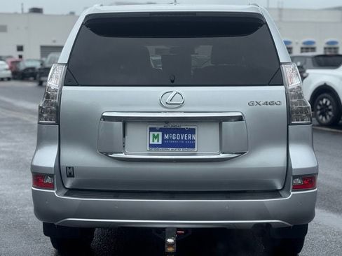 Used 2019 Lexus GX 460 Premium AWD/4WD image 3