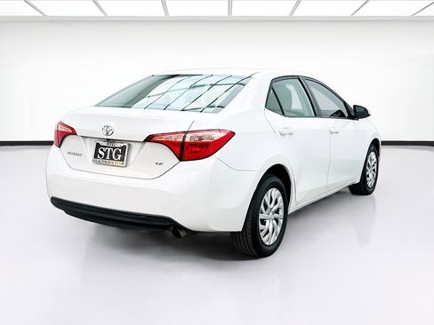 Used 2017 Toyota Corolla LE w/ Carpet Mat Package (TMS) image 4