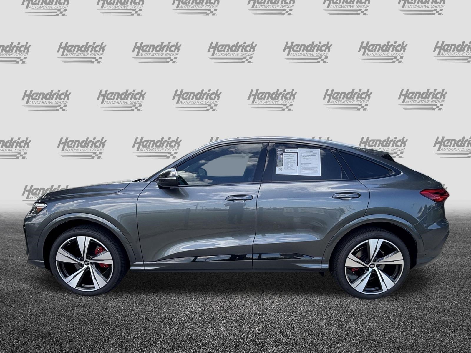 Certified 2026 Audi SQ5 Premium Plus AWD/4WD image 7