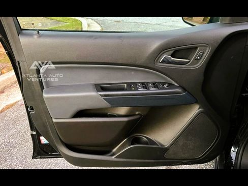 Used 2022 Chevrolet Colorado Z71 image 27