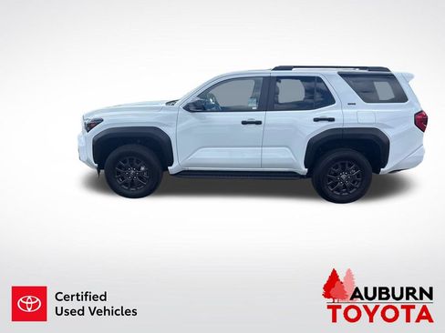 Certified 2025 Toyota 4Runner SR5 AWD/4WD image 8