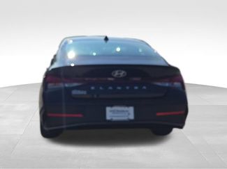 New 2026 Hyundai Elantra SEL Sport FWD video 4