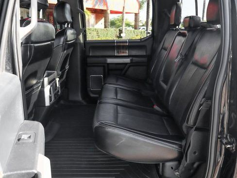 Used 2018 Ford F150 Lariat w/ Equipment Group 502A Luxury AWD/4WD image 43