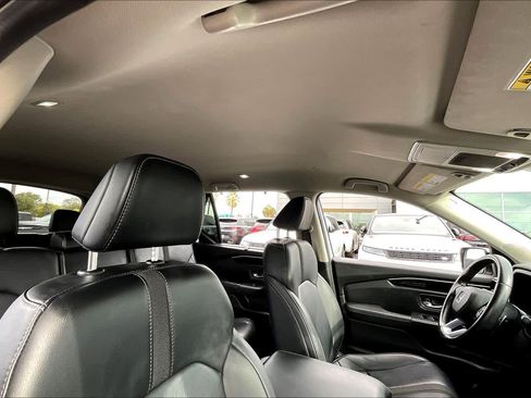 Used 2023 Honda Pilot EX-L image 25