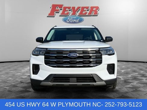 Certified 2025 Ford Explorer Active RWD image 8
