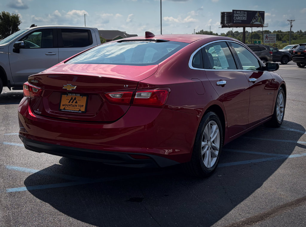Used 2016 Chevrolet Malibu LT FWD image 24