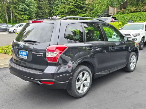 Used 2015 Subaru Forester 2.5i Premium w/ All-Weather Package AWD/4WD image 7