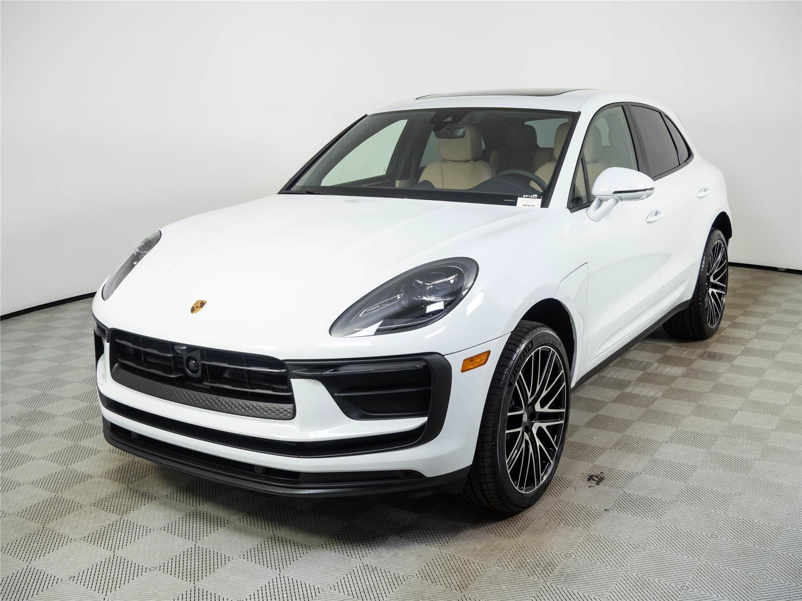 New 2026 Porsche Macan Turbo AWD/4WD image 1