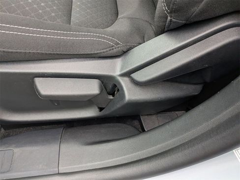 Used 2025 Ford Escape Active image 13