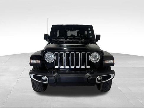 Used 2019 Jeep Wrangler Unlimited Sahara w/ Uconnect 4C Nav & Sound Group AWD/4WD image 12