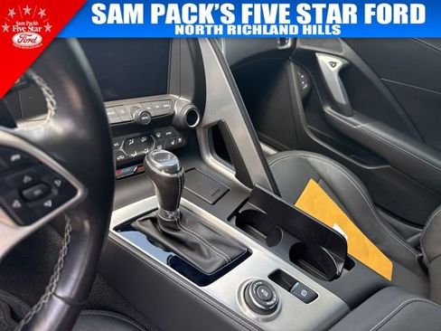 Used 2017 Chevrolet Corvette Z06 w/ Z07 Performance Package image 8