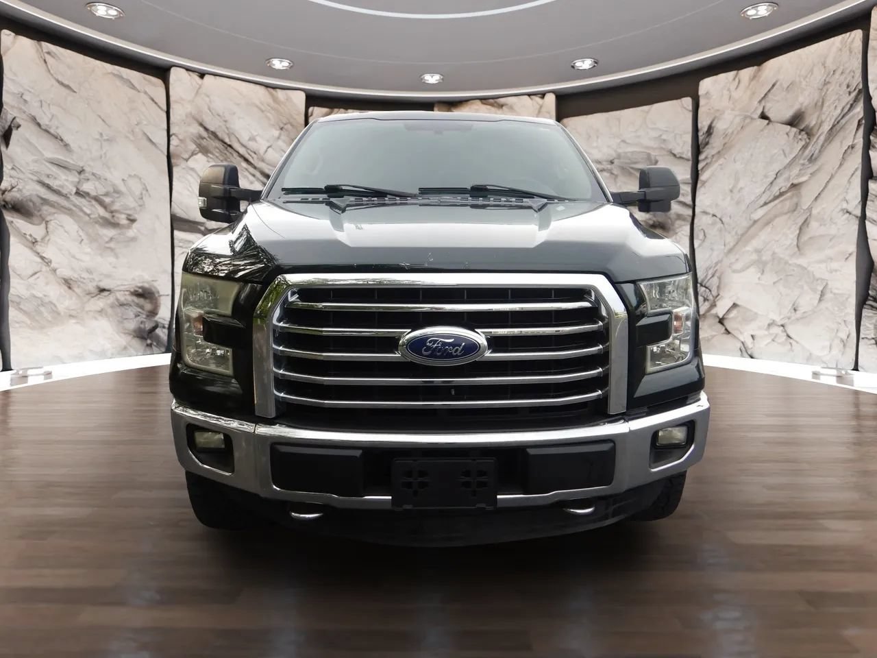 Used 2015 Ford F150 XLT w/ Equipment Group 302A Luxury AWD/4WD image 2