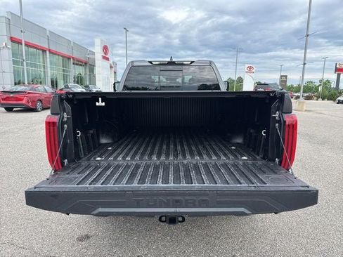 Used 2023 Toyota Tundra SR5 w/ SR5 Convenience Package AWD/4WD image 14