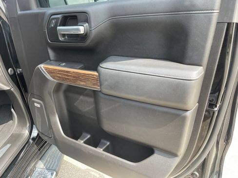 Used 2019 Chevrolet Silverado 1500 High Country AWD/4WD image 20