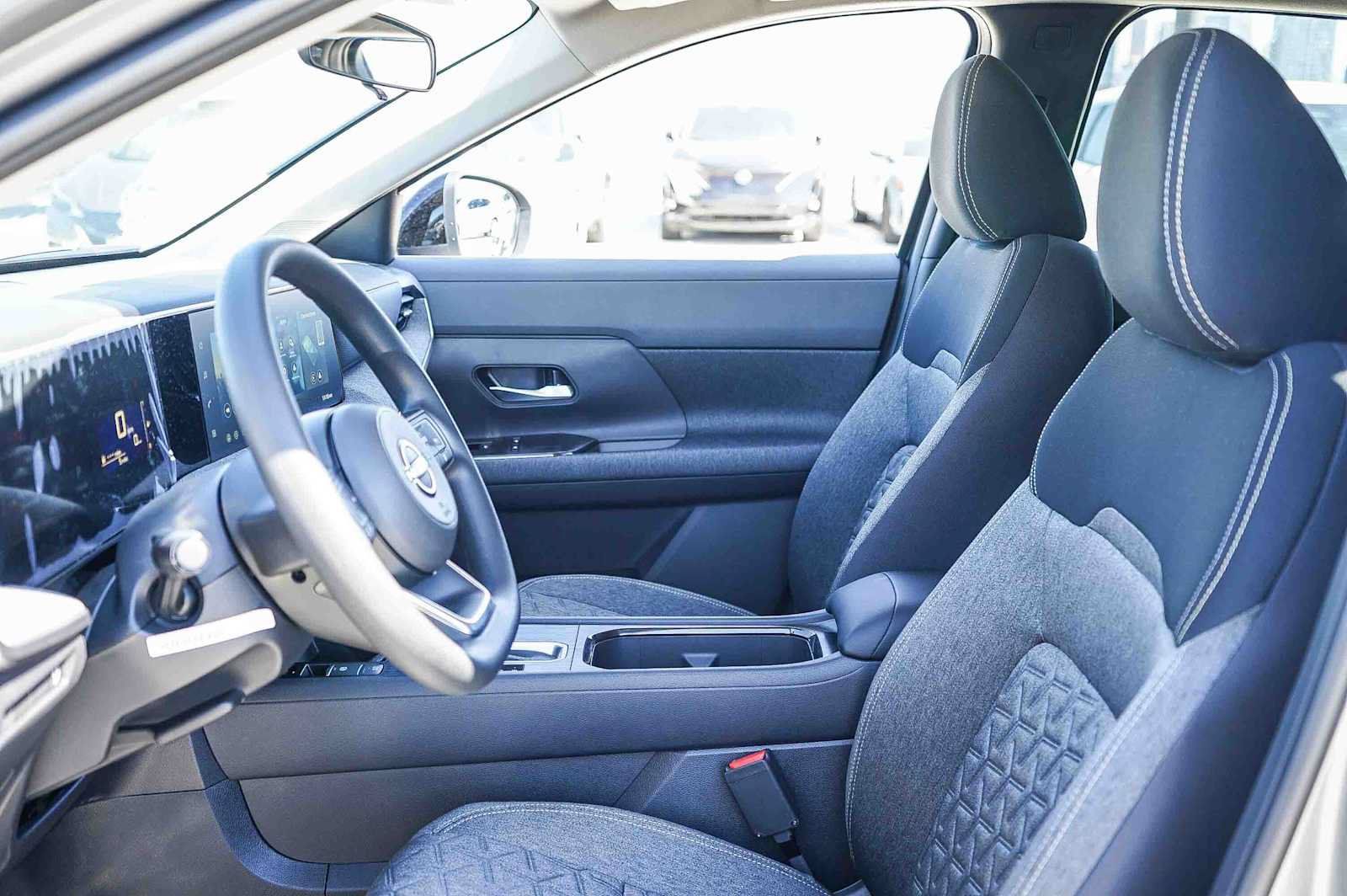 New 2027 Nissan Kicks SV FWD image 19