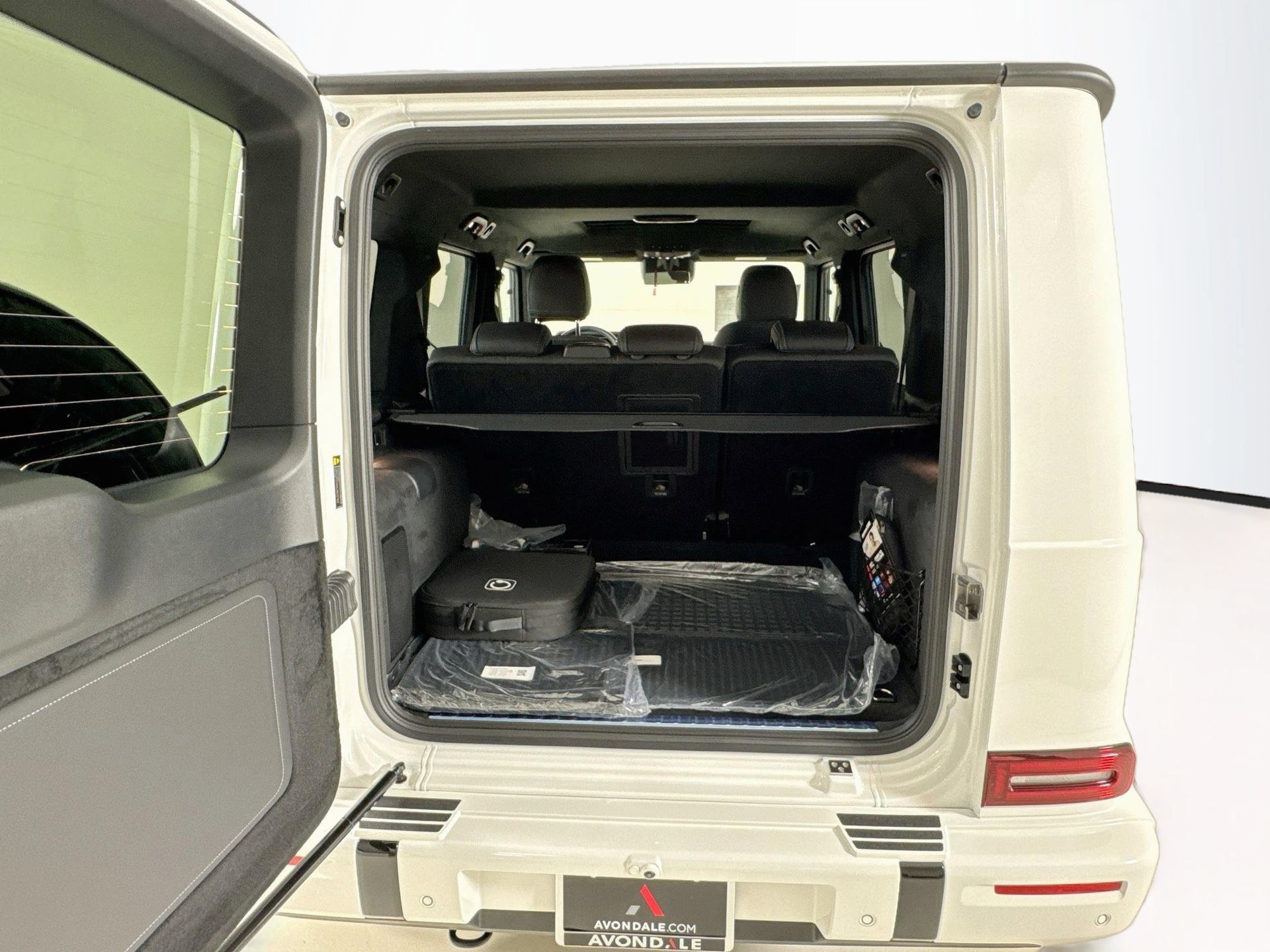 New 2027 Mercedes-Benz G 580 e image 29