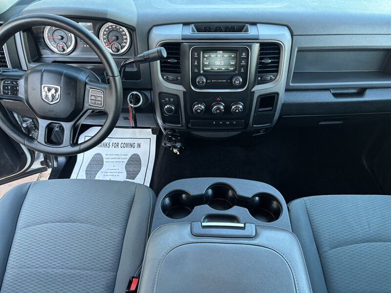 Used 2015 RAM 2500 Tradesman w/ Chrome Appearance Group AWD/4WD image 21