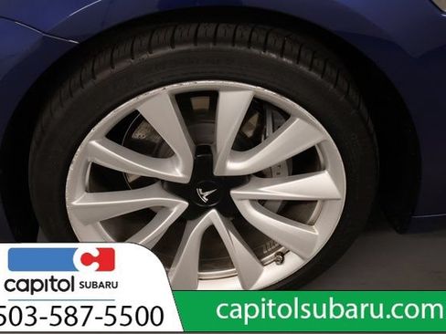 Used 2019 Tesla Model 3 Mid Range RWD image 9