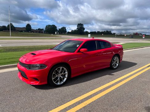 Used 2022 Dodge Charger GT RWD image 8