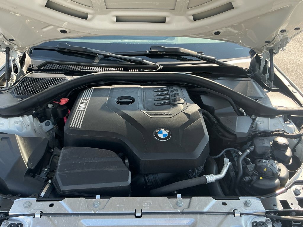 Used 2021 BMW 330i Sedan w/ Convenience Package RWD image 25