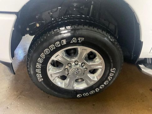 Used 2022 RAM 2500 Big Horn w/ Level C Equiment Group image 14