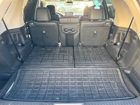 Used 2024 Honda Pilot Elite image 14