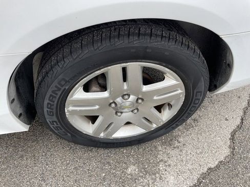 Used 2013 Chevrolet Impala LT image 12